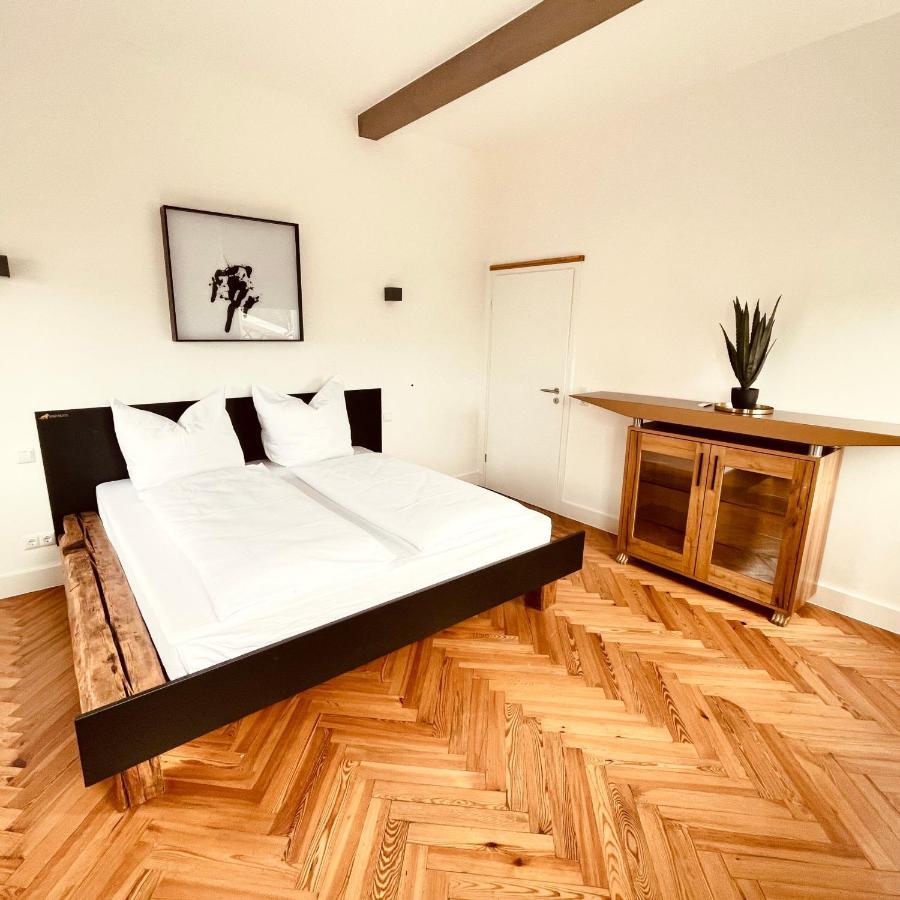 אוי-מיטלברג Loewe Apartments מראה חיצוני תמונה
