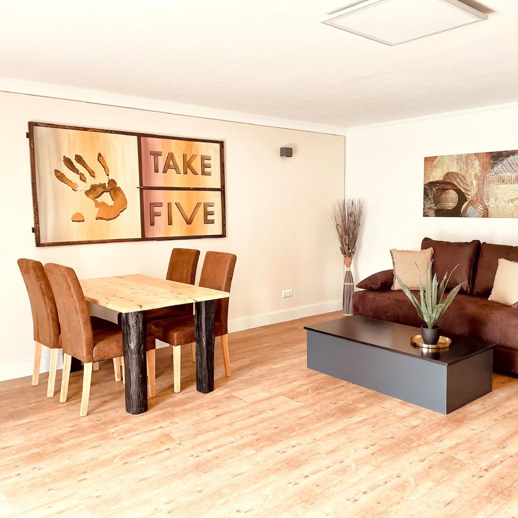 אוי-מיטלברג Loewe Apartments מראה חיצוני תמונה
