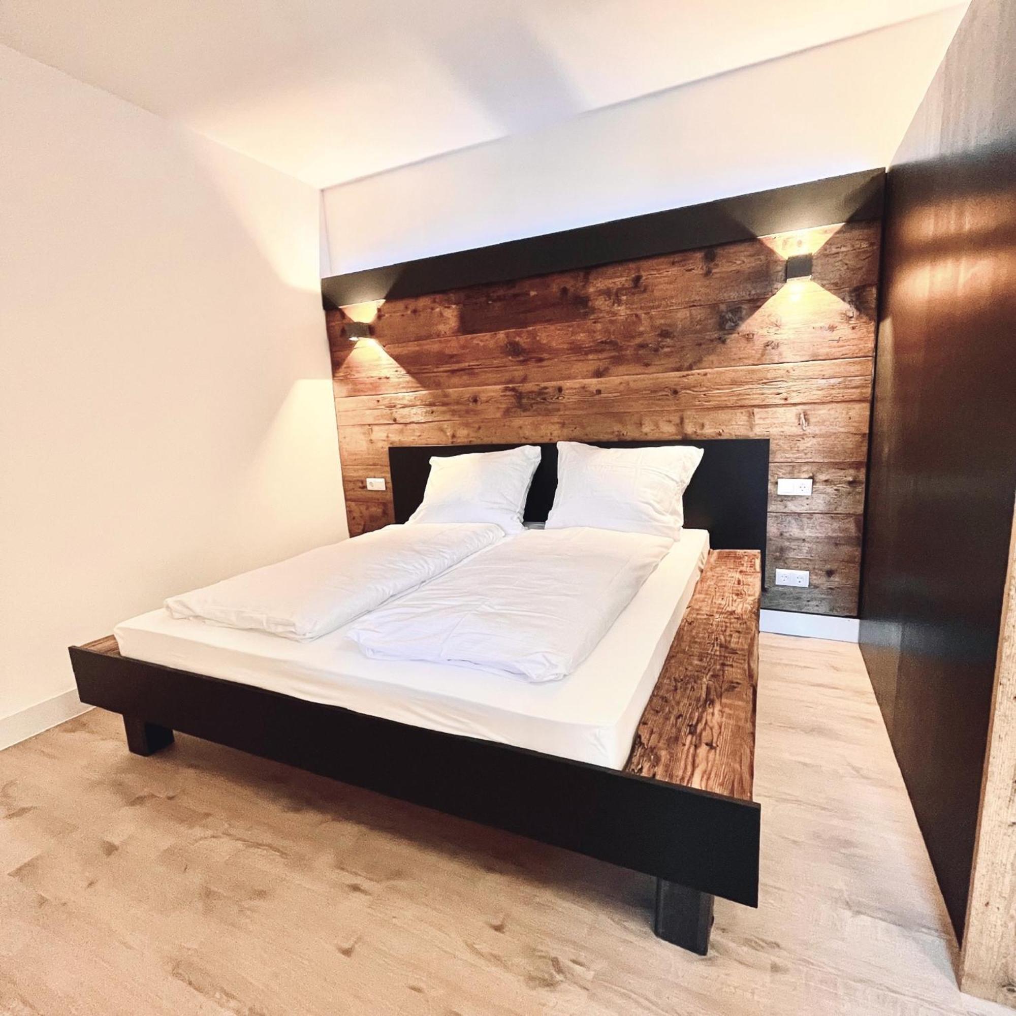 אוי-מיטלברג Loewe Apartments מראה חיצוני תמונה